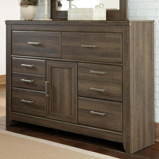 Juararo Six Drawer Dresser