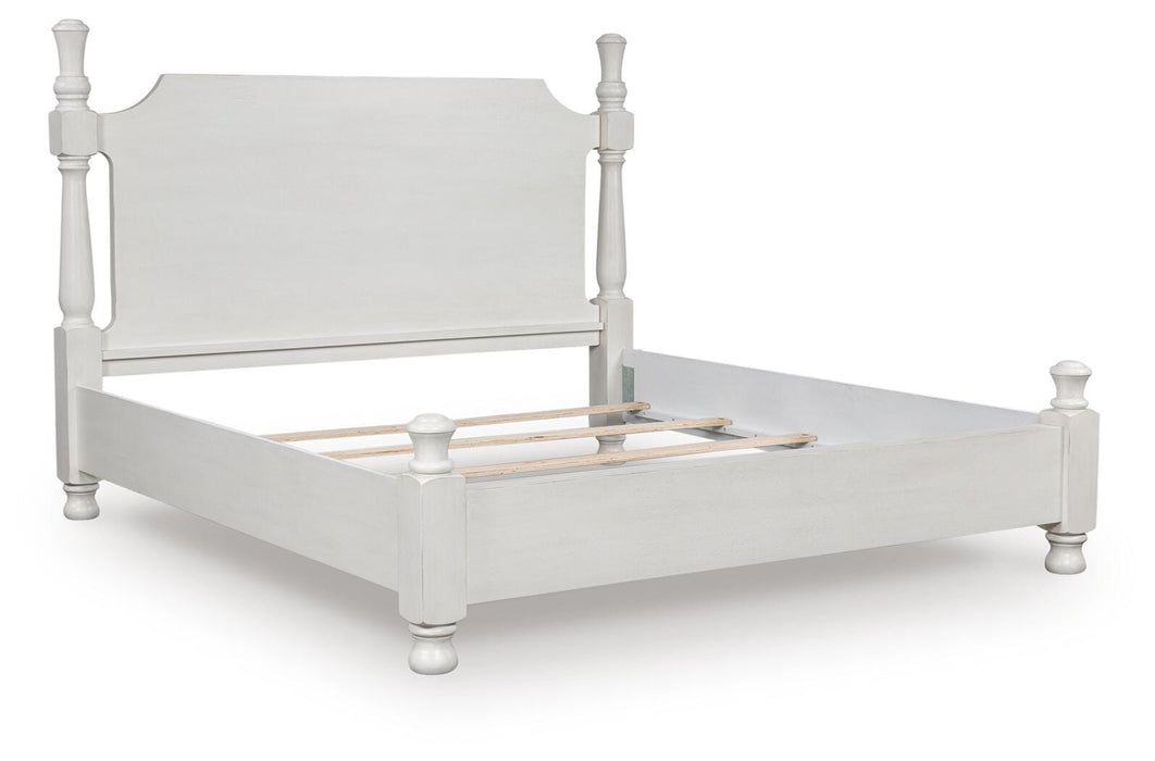 Rowlenstown Queen Poster Bed