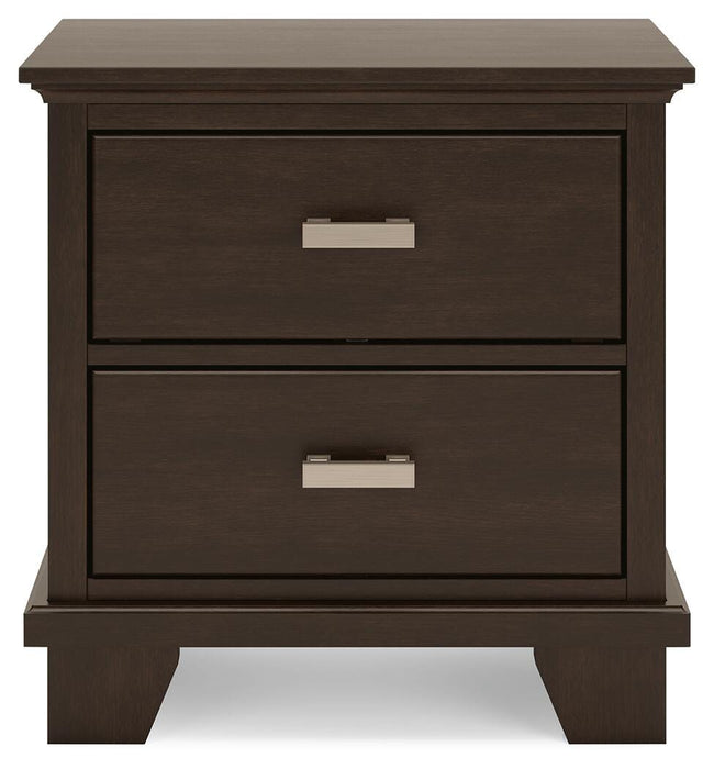 Covetown Queen Panel Bed with Mirrored Dresser and Nightstand