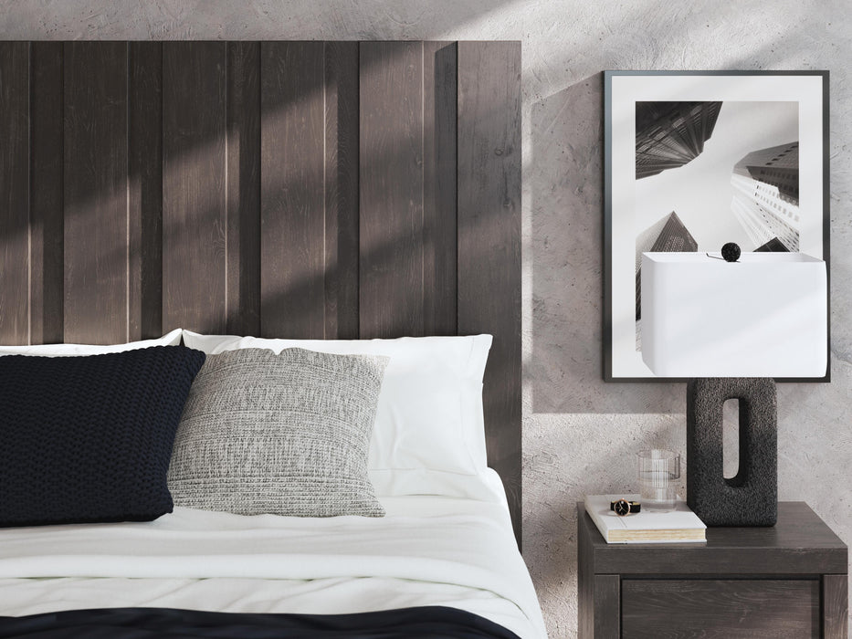 Fraluna Queen Panel Storage Bed, Dresser, Mirror and Nightstand