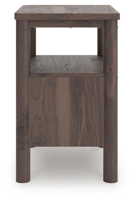 Pamytta Queen Panel Bed, Dresser, Mirror, Chest and Nightstand